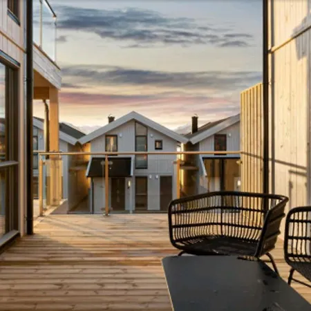 With A Wiew Sommarøy